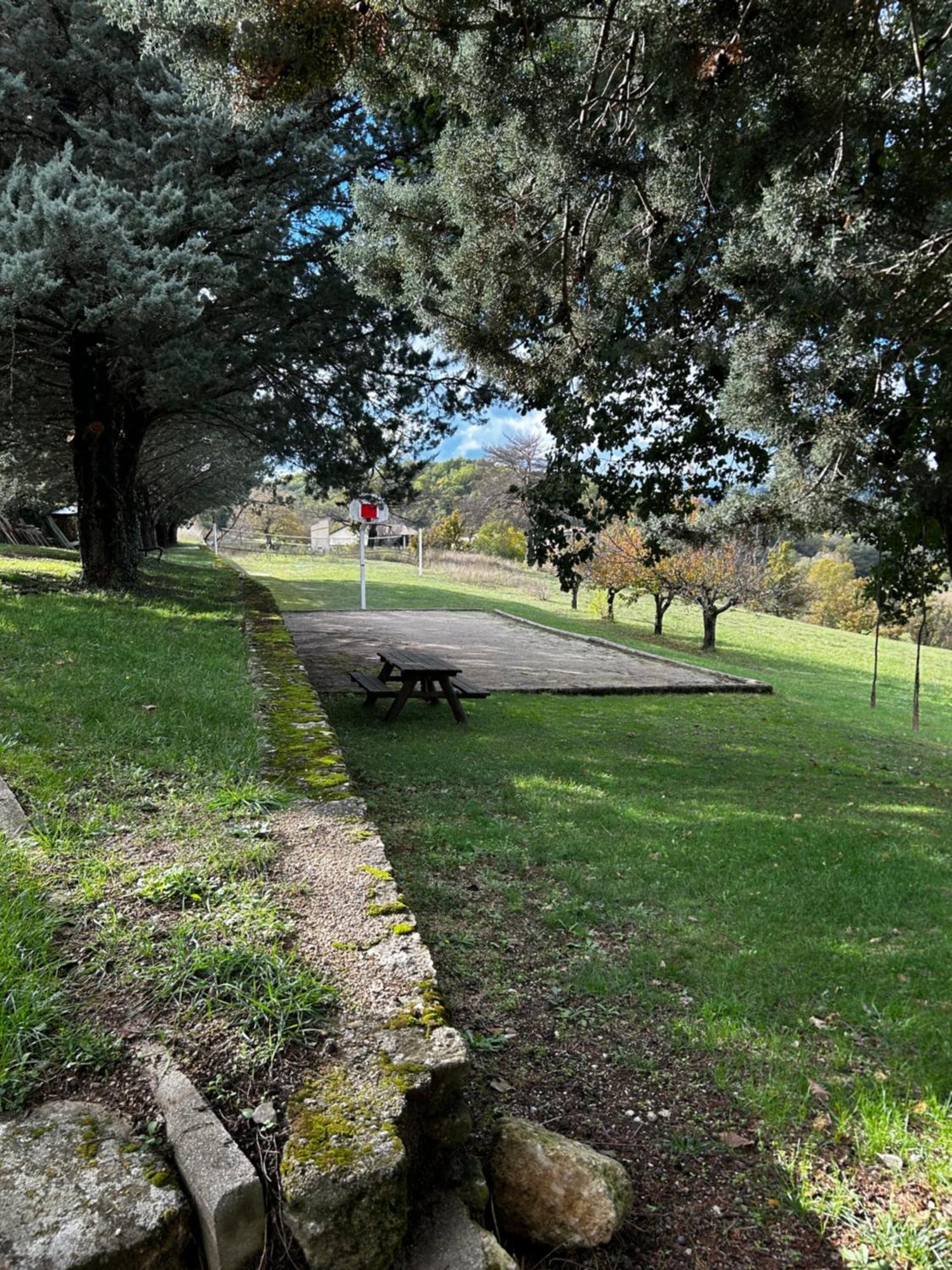 Les Demeures Du Clos Niozelles Εξωτερικό φωτογραφία