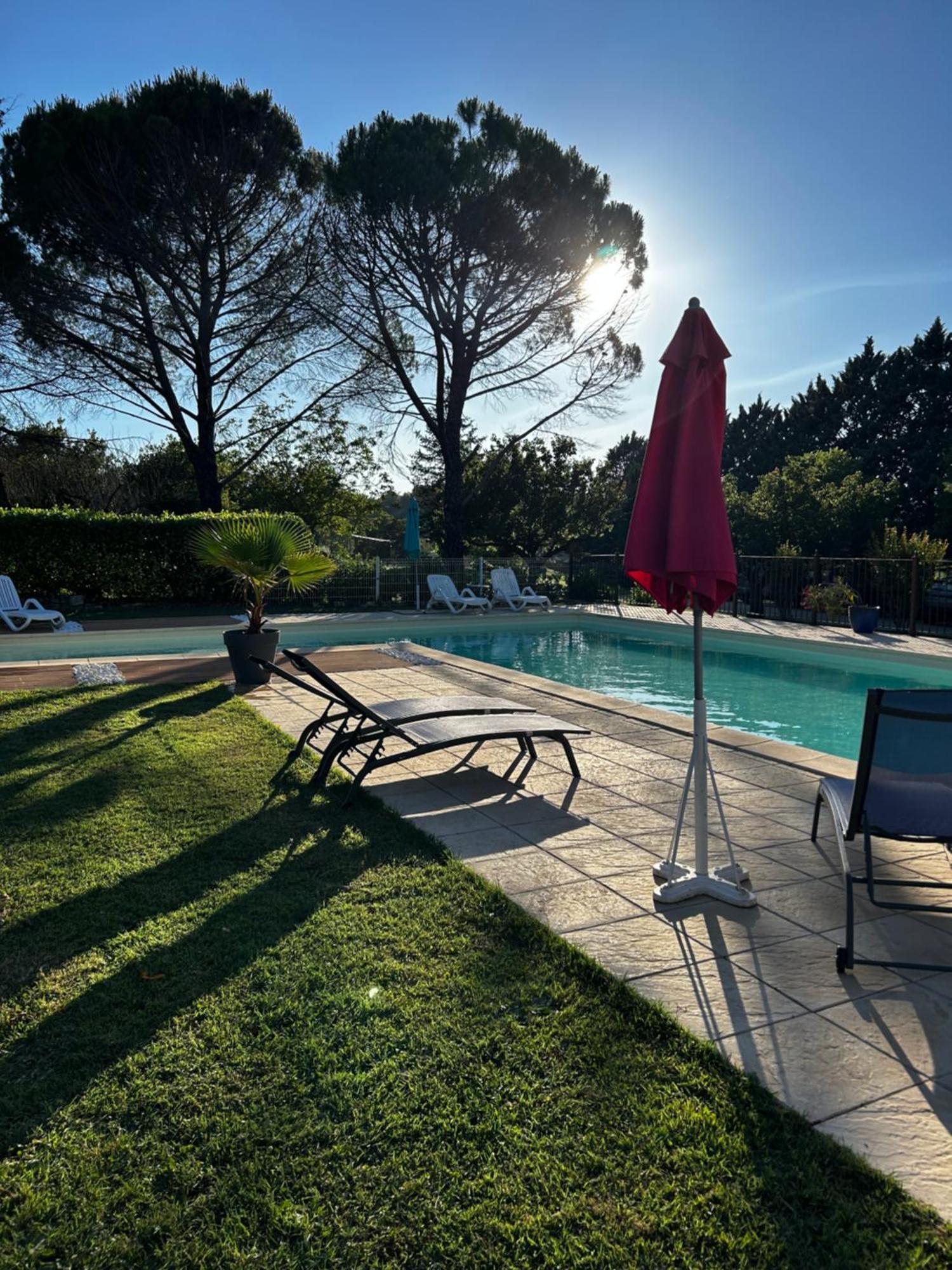 Les Demeures Du Clos Niozelles Εξωτερικό φωτογραφία